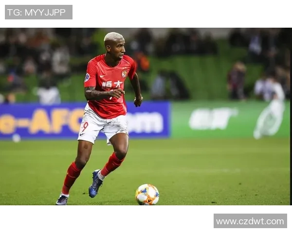 雄鹿队普林斯腰椎间盘突出缺阵,季后赛争冠前景蒙上阴影 雄鹿队普林斯腰椎间盘突出缺阵,季后赛争冠前景蒙上阴影